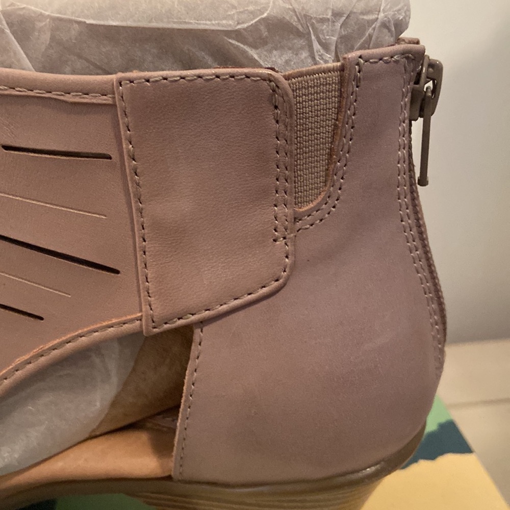 Earth Leather Sandals Vicki Heeled Cut-Out Pecan Tan 9W - Picture 5 of 15